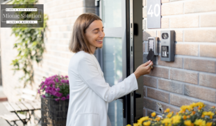 ระบบ Access Control เป็นเครื่องมือสำคัญในการรักษาความปลอดภัย ช่วยปกป้องข้อมูลและทรัพย์สิน องค์กรและบุคคลทั่วไปควรศึกษาข้อมูล เลือกใช้ระบบที่เหมาะสมกับความต้องการ เพื่อสร้างความมั่นใจในความปลอดภัย
