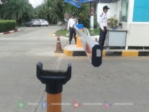 ไม้กั้นรถยนต์ หมู่บ้านเกษิณี (8)